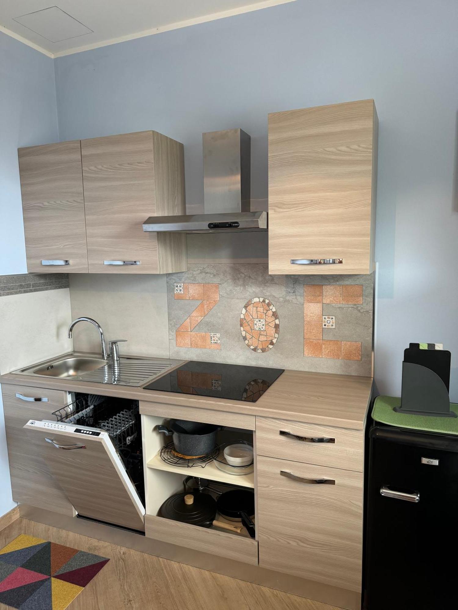 Villa Zoe - Suite Con Sauna Margone  Exterior photo